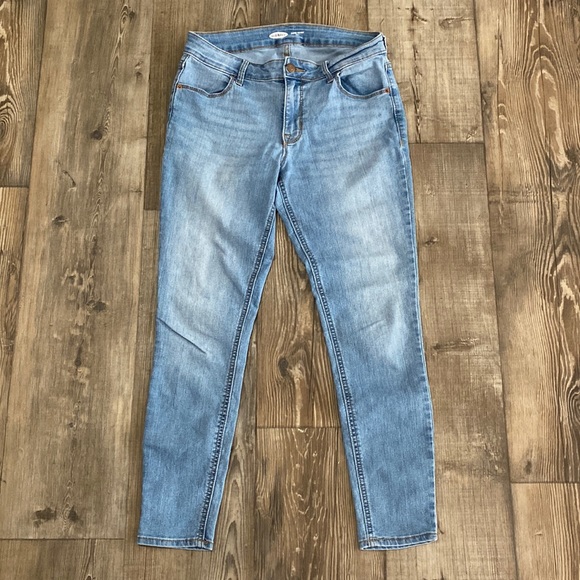 Old Navy Denim - Old Navy Super Skinny Ankle Jeans